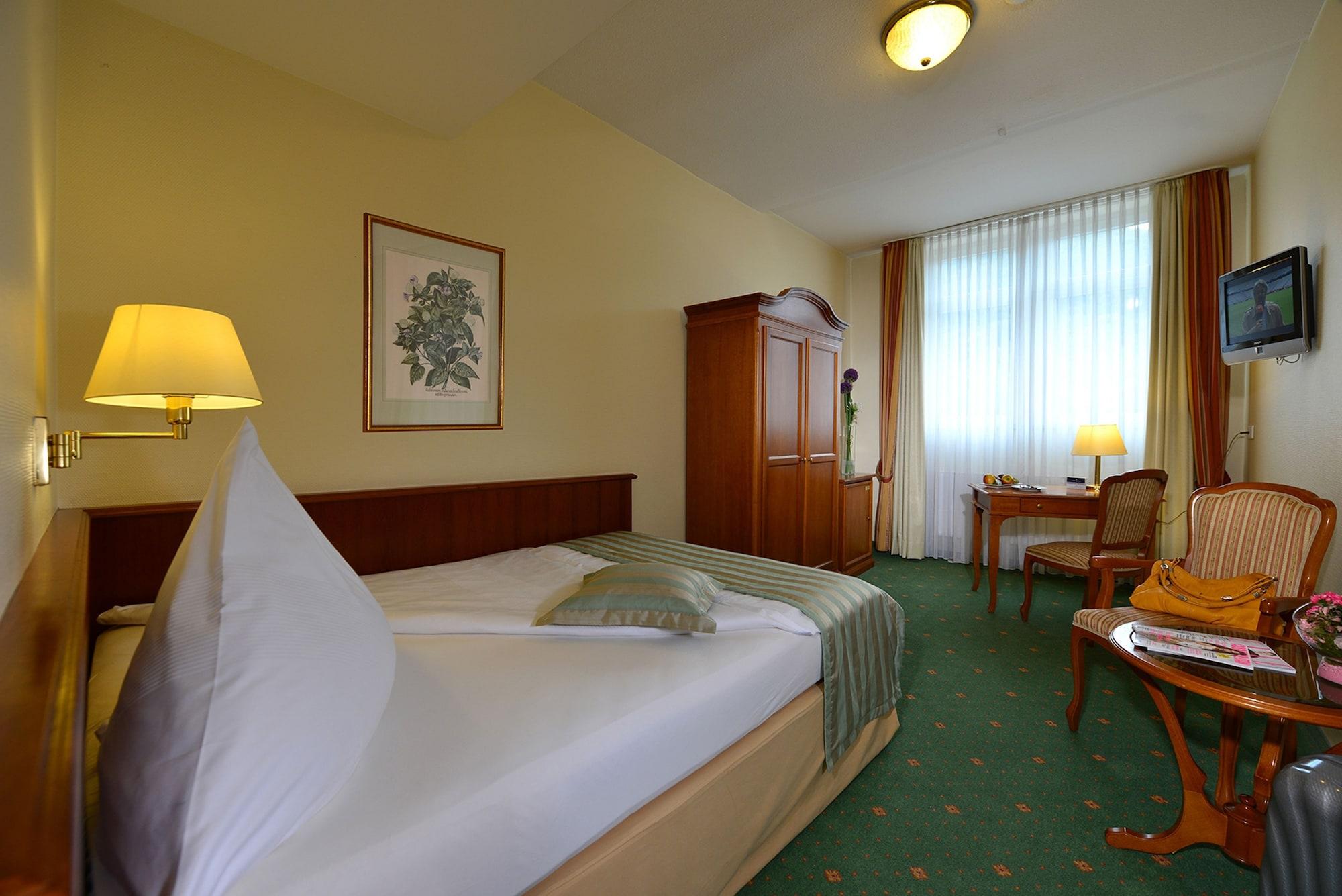 City Partner Hotel Hollaender Hof Heidelberg Ngoại thất bức ảnh